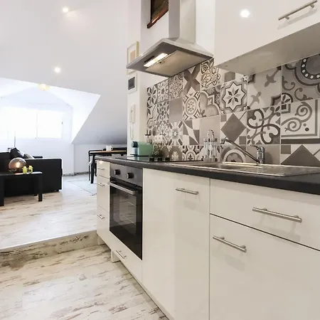 Bairro Alto Views By Homing *